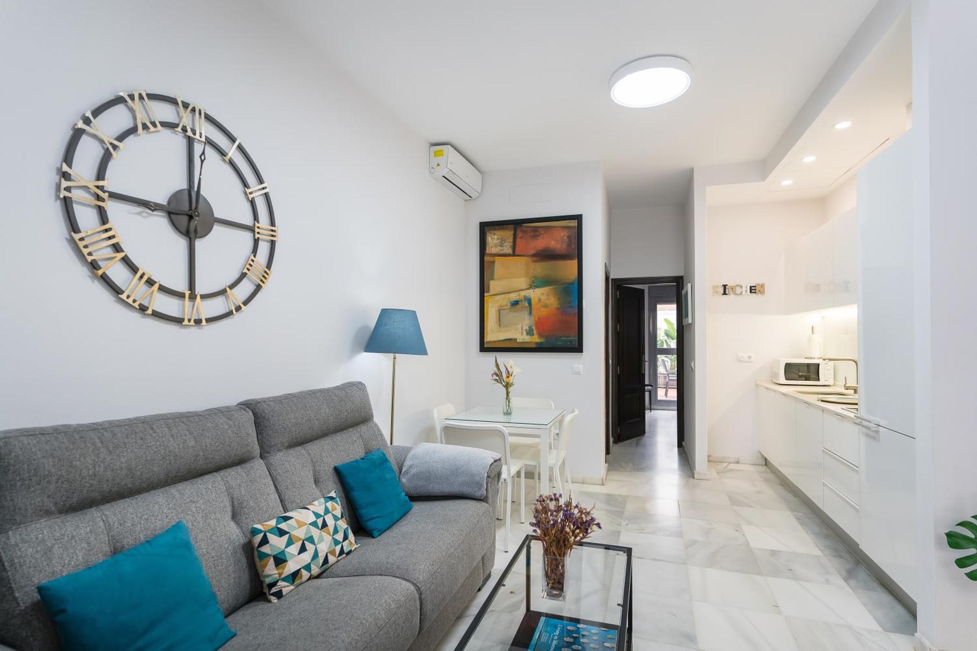 Apartamento Triana Deluxe Con Patio Privado Sevilla Exterior foto